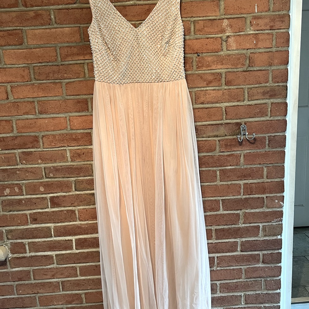 Adriana Papell Pearl Beaded Tulle long Maxi Dress Excellent Condition